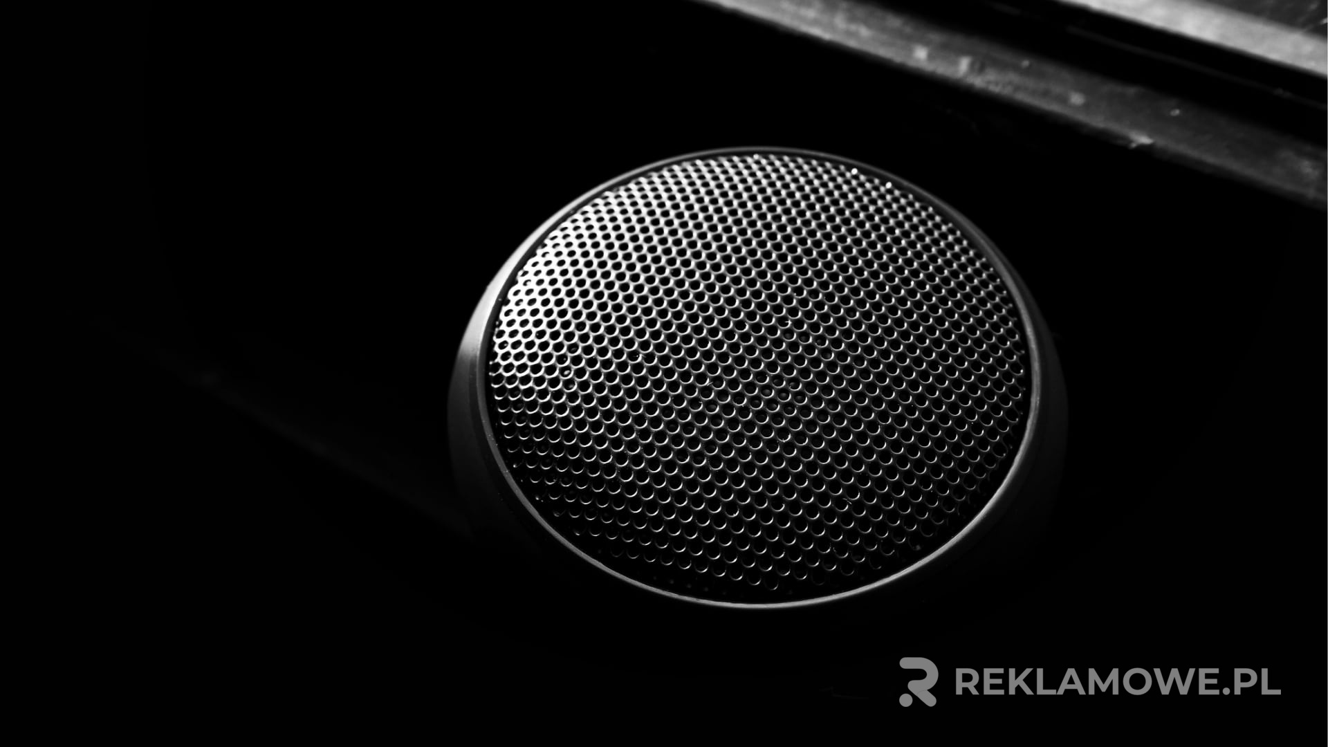 Głośniki używane w kampanii marketingowej