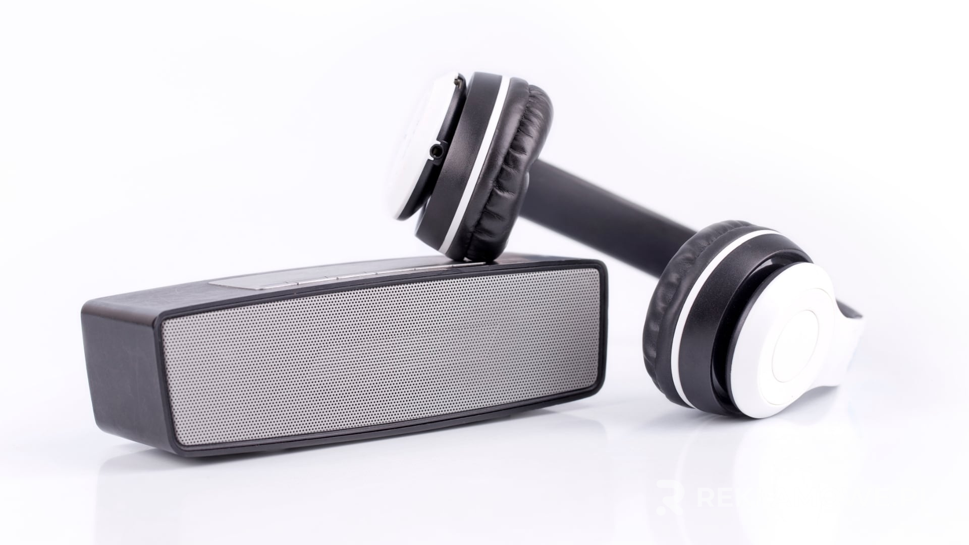 Głośniki reklamowe i zastosowane technologie